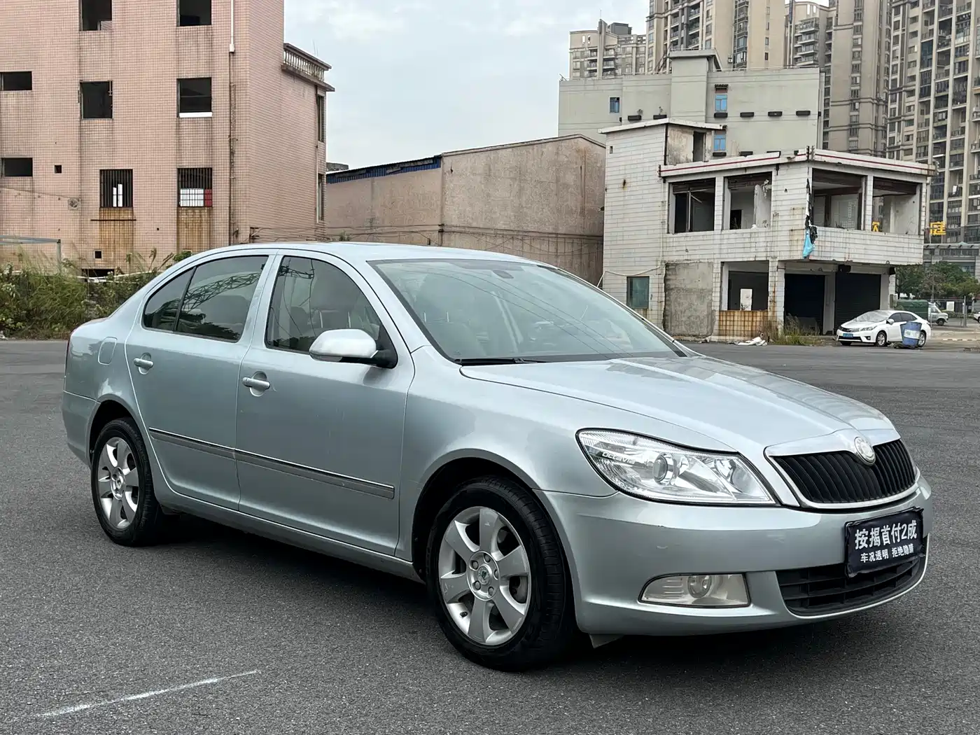 Škoda Octavia 2010 Model 1.8TSI DSG Elegance Edition фото 3