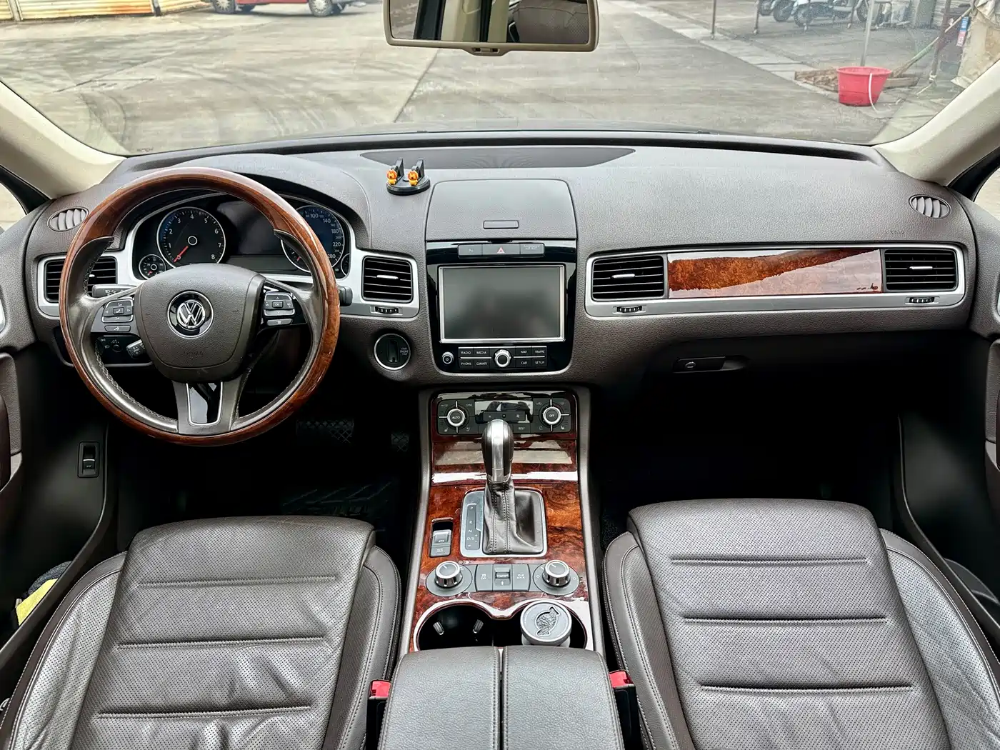Volkswagen Touareg 2015 3.0TSI Comfort Edition фото 12