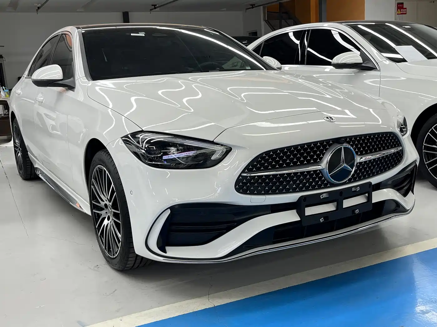Mercedes-Benz C-Class 2024 C 260 L Sport фото 3