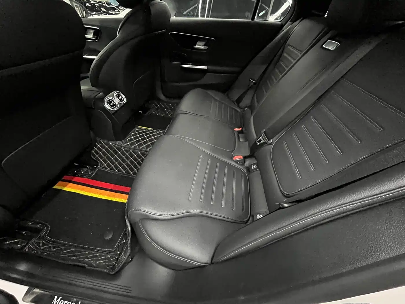 Mercedes-Benz C-Class 2024 C 260 L Sport фото 12