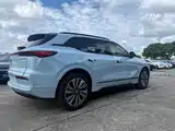 Фото 9 - Buick E5