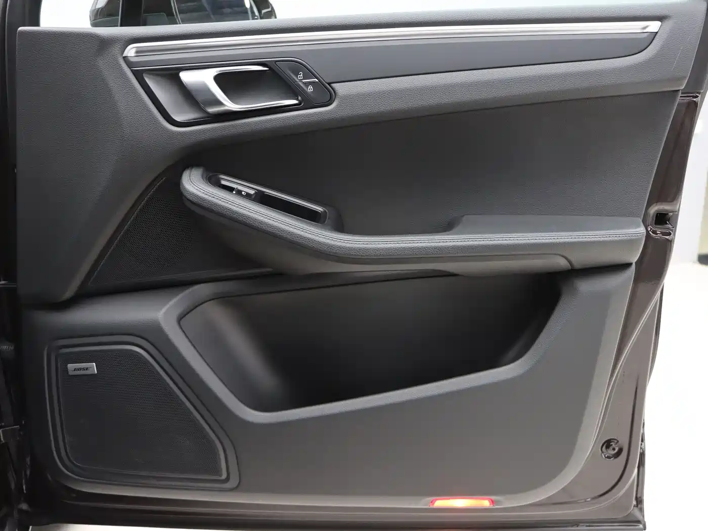 Porsche Macan 2020 Macan 2.0T фото 23