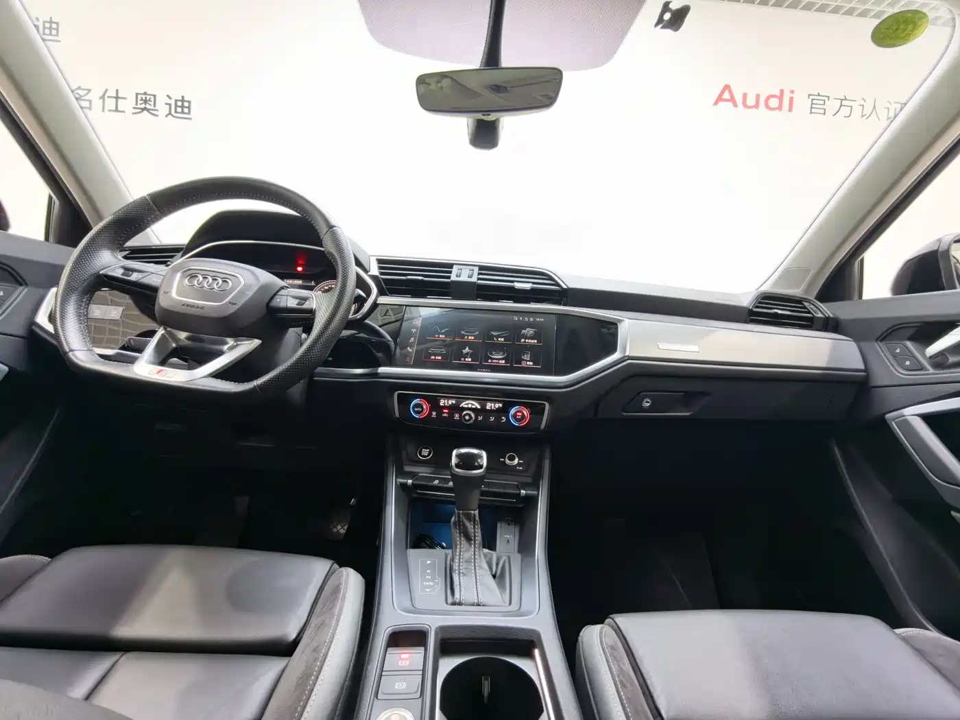 AUDI Q3 SPORTBACK