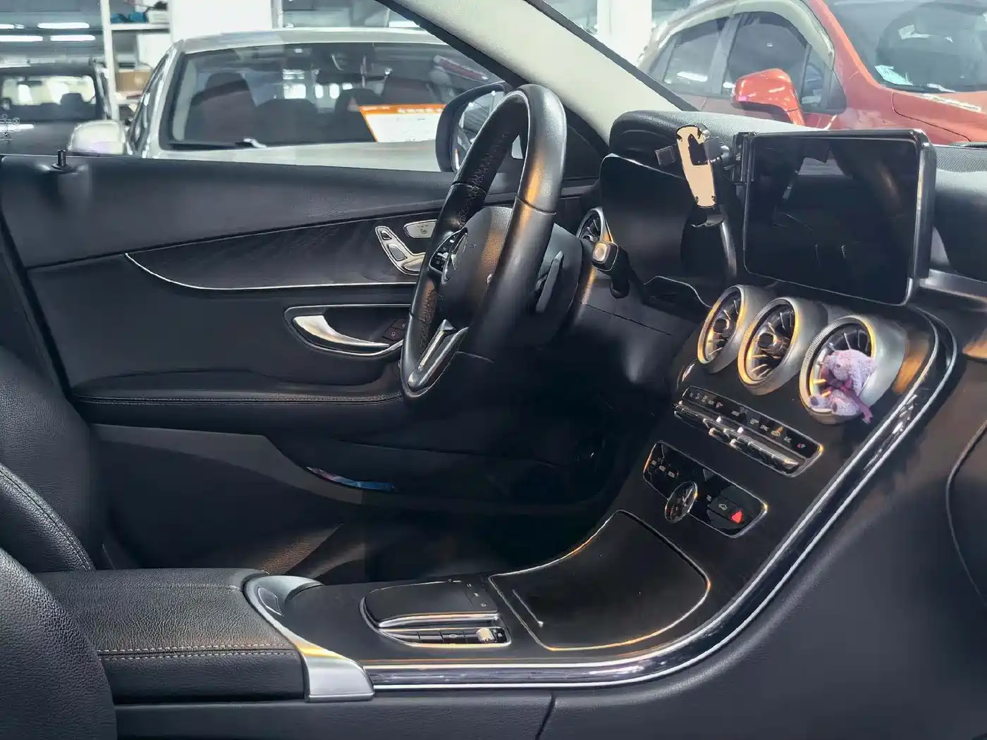 Mercedes-Benz C-Class (Import) 2020 Model C 260 Estate фото 6