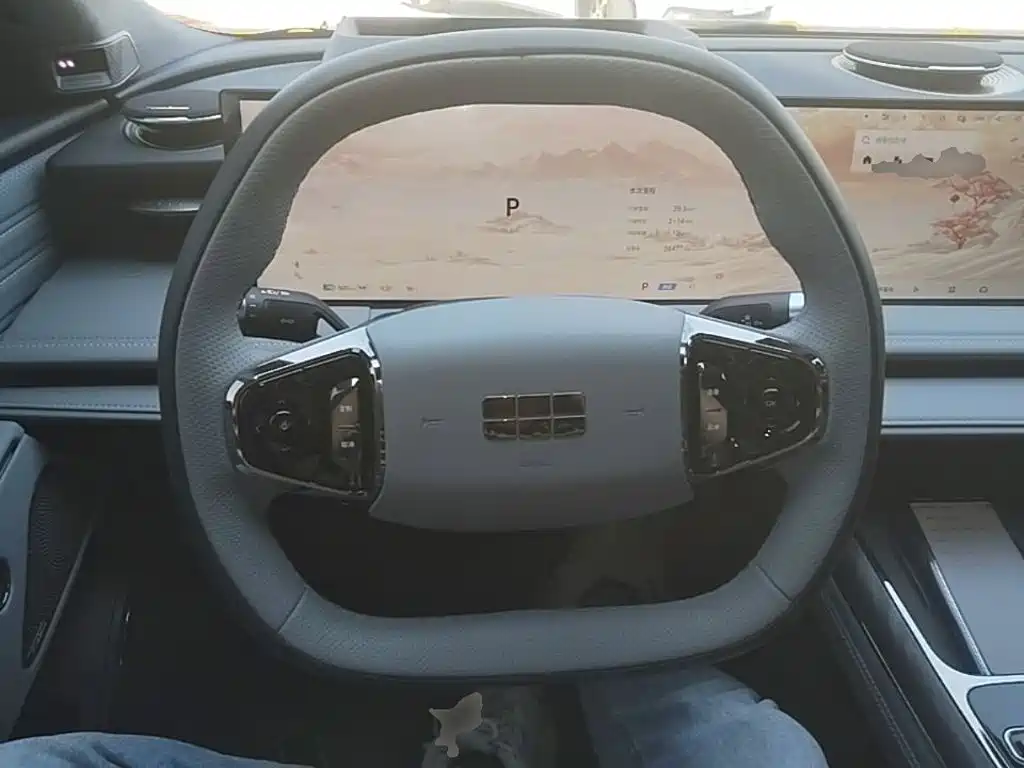 Geely Galaxy Galaxy E8 2025 2025 700km Long Voyage Smart Drive Edition