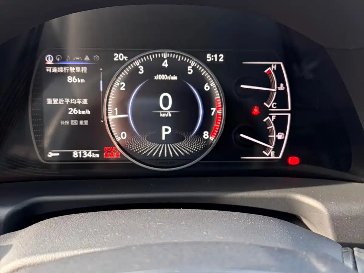 Lexus ES 2025 200 Ultimate Edition фото 6