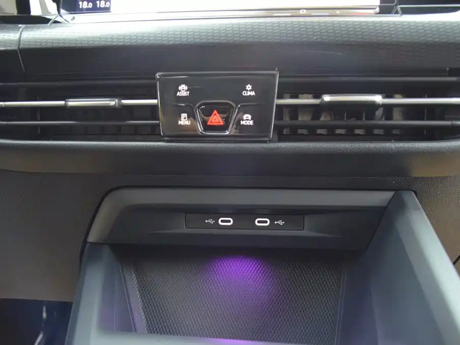 Volkswagen Golf GTI 2022 2021 380TSI DSG GTI