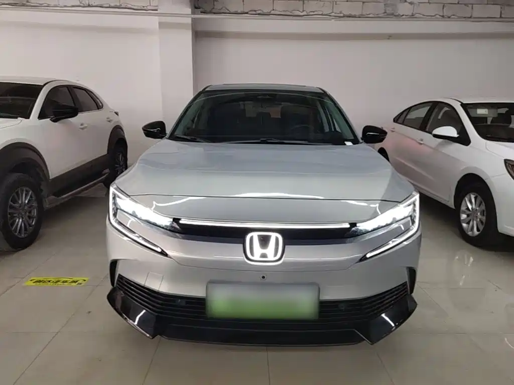 Фото 3 - Honda e:NP2 Extreme Wave 2