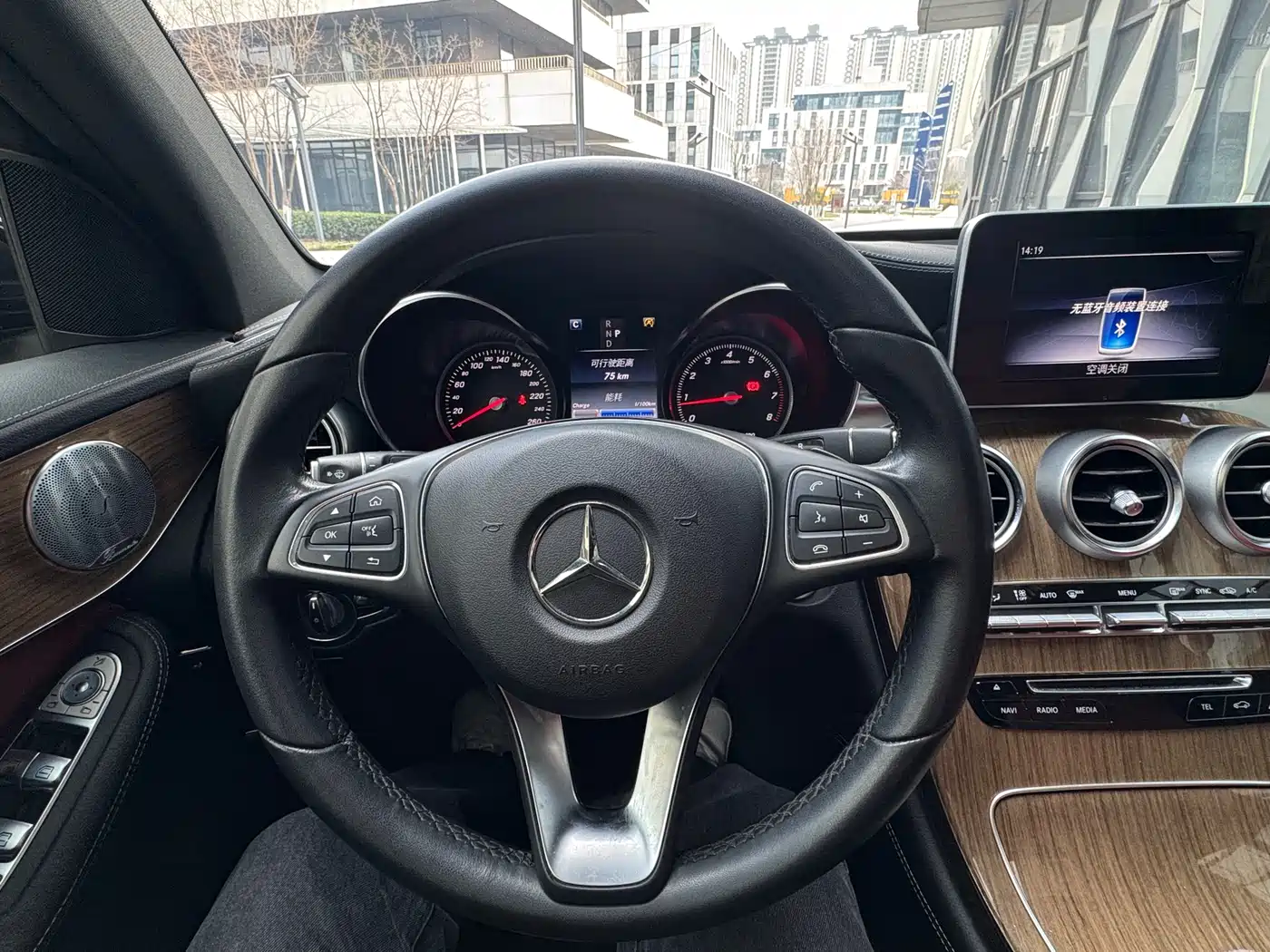 Mercedes-Benz GLC Coupe 2018 GLC 260 4MATIC Coupe SUV фото 13