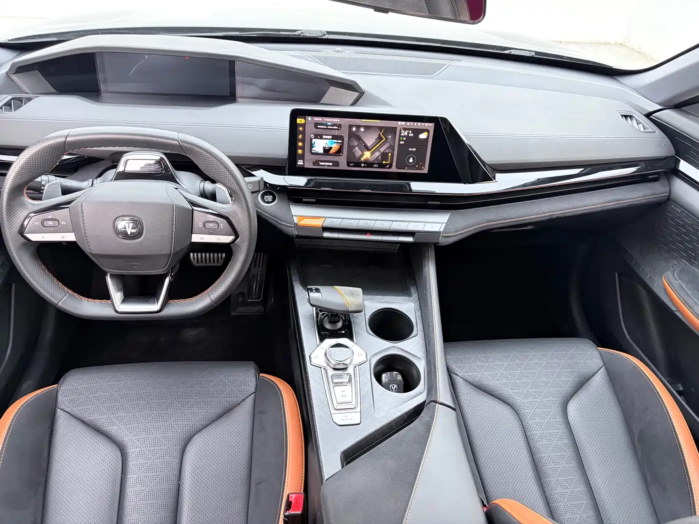 CHANGAN UNI-V