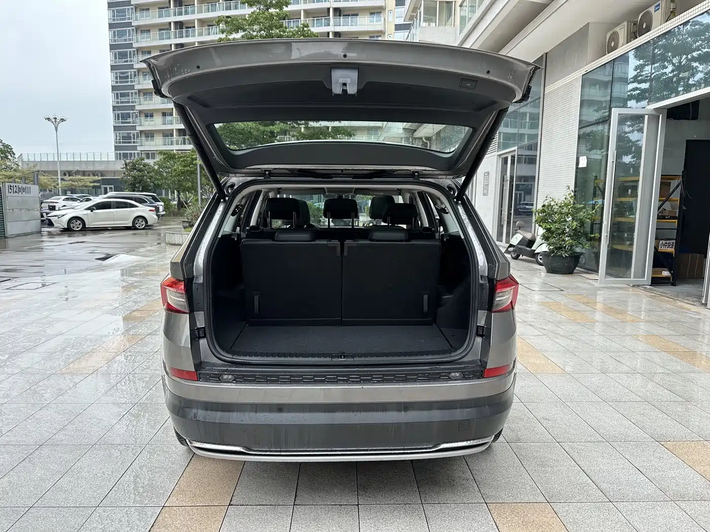 Škoda Kodiaq 2019 Facelift TSI330 7-Seater 2WD Luxury Premium Edition China VI фото 20