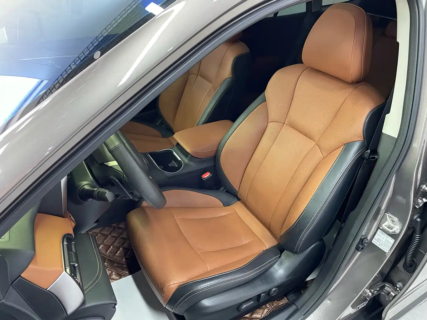 SUBARU OUTBACK