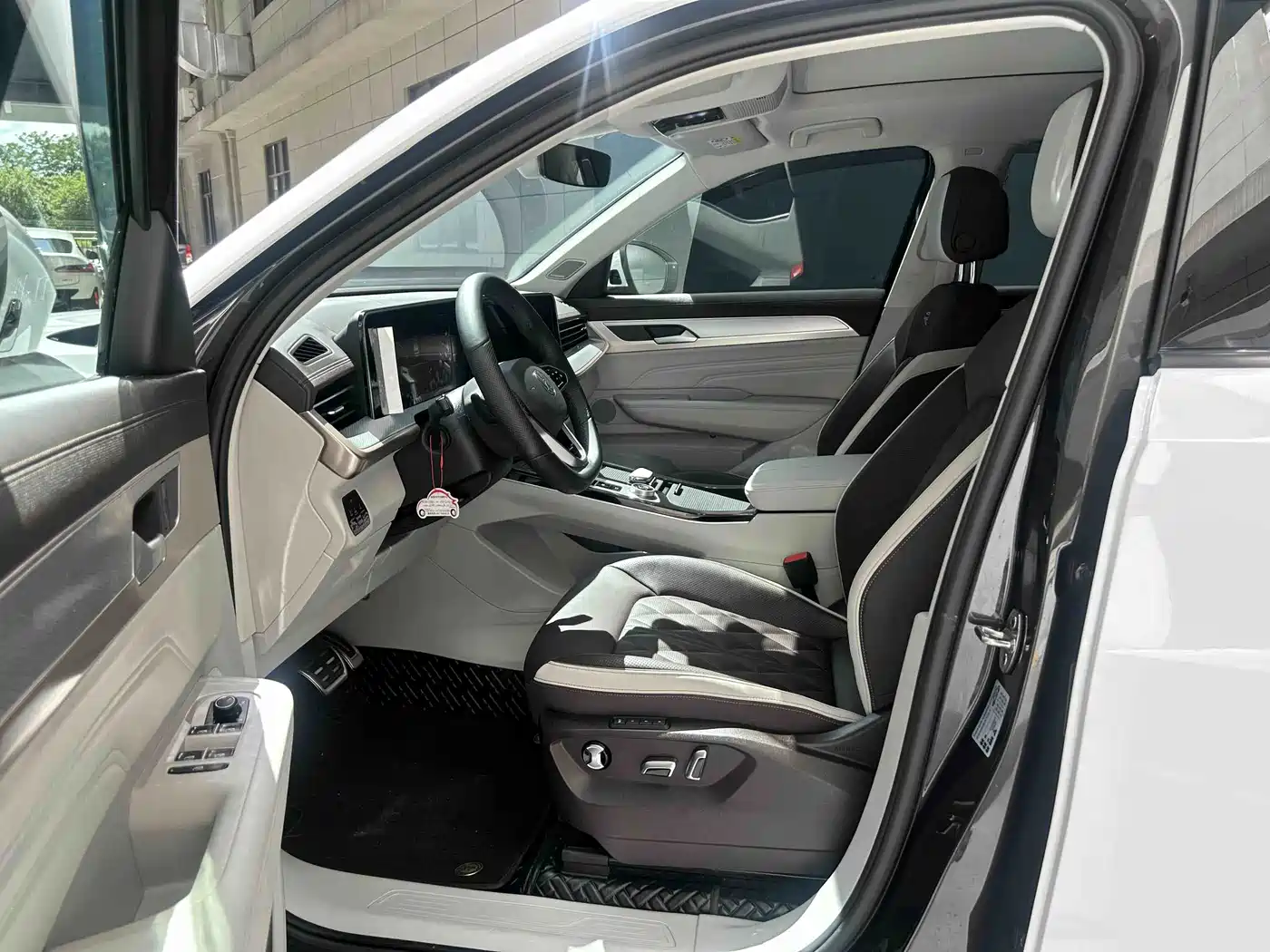 Volkswagen Talagon 2025 2025 380TSI AWD R-Line Tour Public Edition