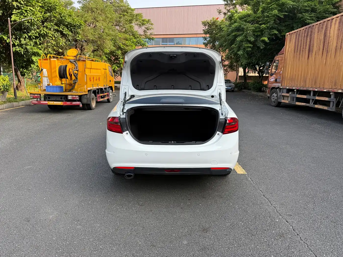 Chery Arrizo 7 2017 2016 1.6L CVT Fashion
