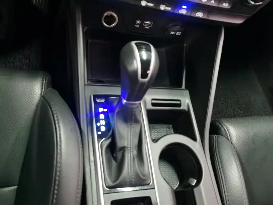 Hyundai Tucson 2015 1.6T Dual Clutch 2WD Smart фото 16