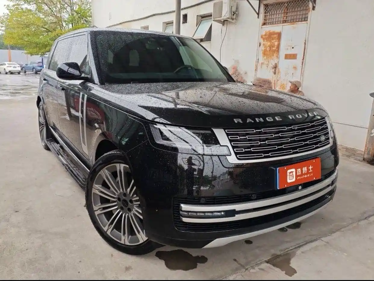 Land Rover Range Rover 2026 Model 3.0 L6 400PS AB Long Wheelbase Version