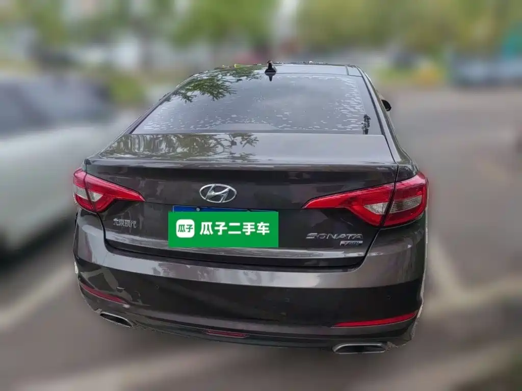 Фото 3 - Hyundai Sonata