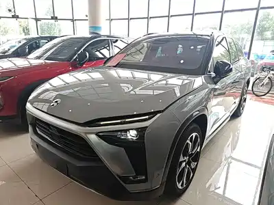 NIO ES8
