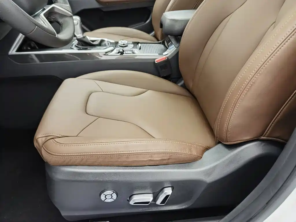 صورة 20 - Haval H6