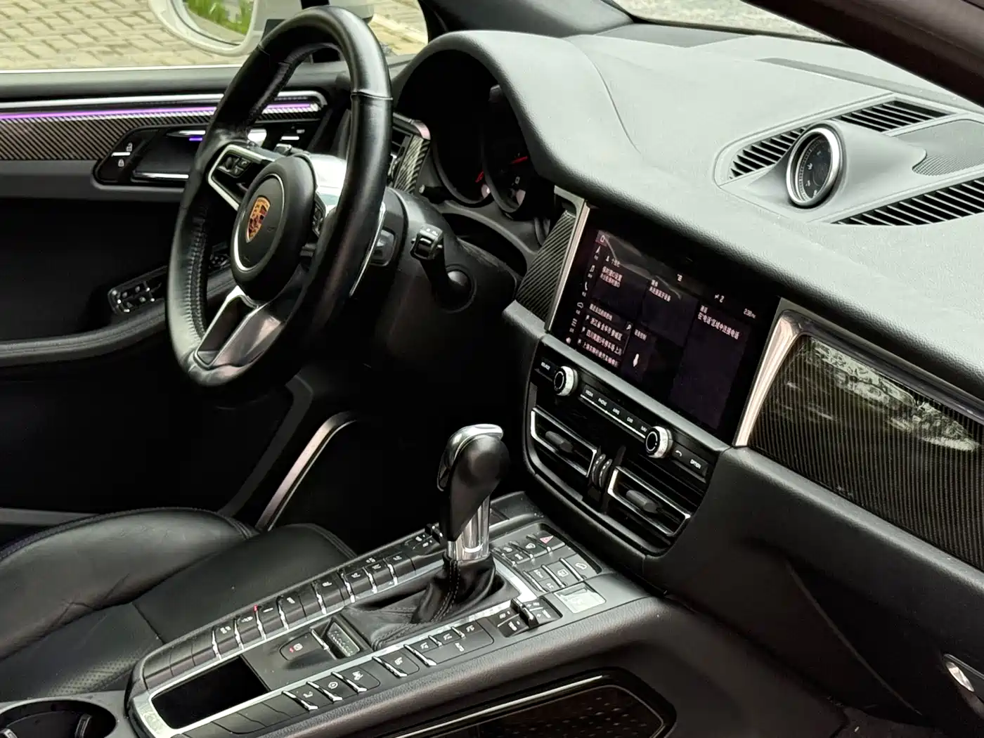 Porsche Macan 2018 Macan 2.0T фото 20