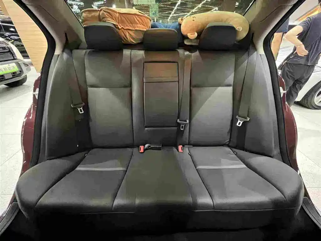 Mercedes-Benz C-Class 2013 2013 Model C 180 CGI Classic