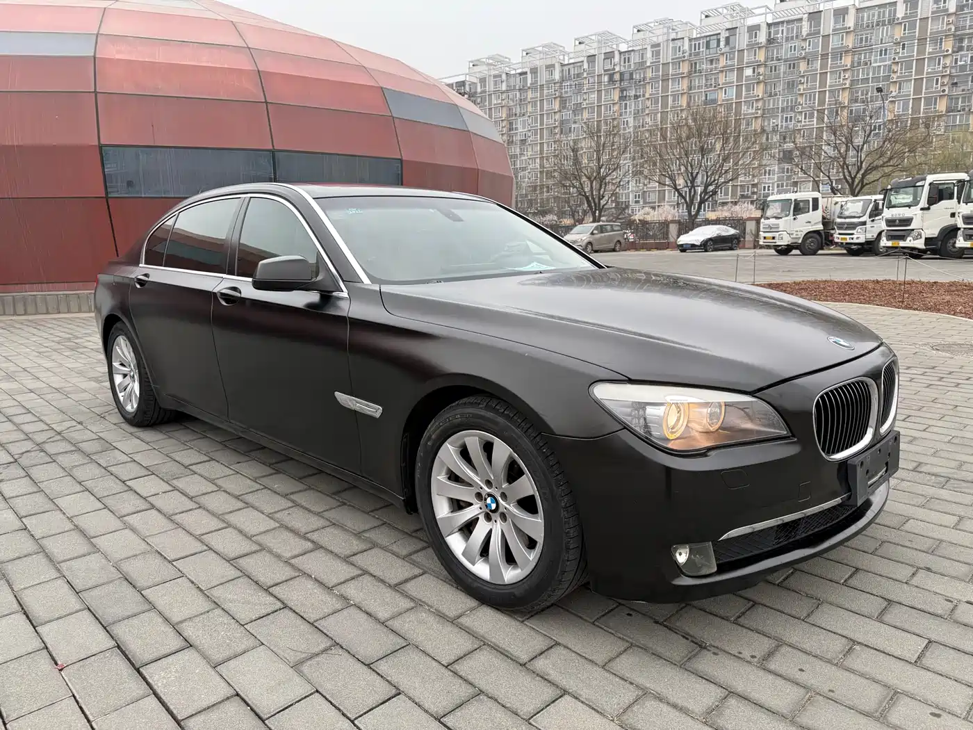 BMW 7 Series 2009 740Li Luxury фото 3