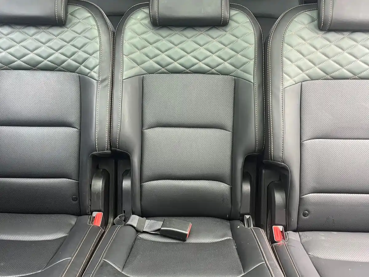 Geely Haoyue L 2023 2023 2.0T DCT Premium Model
