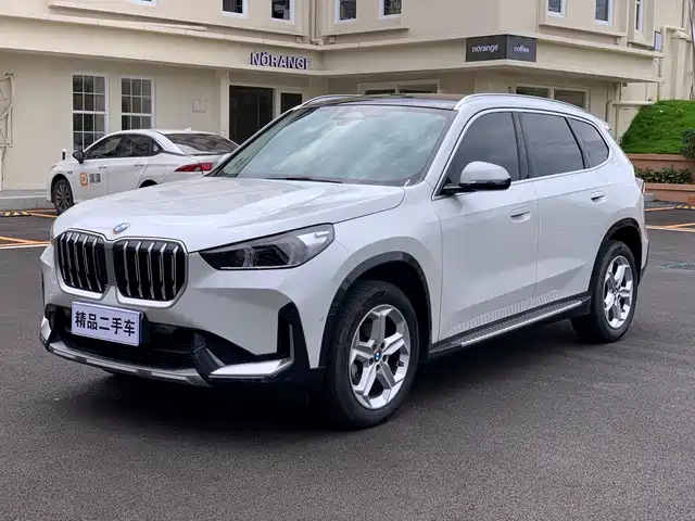 BMW X1 2025