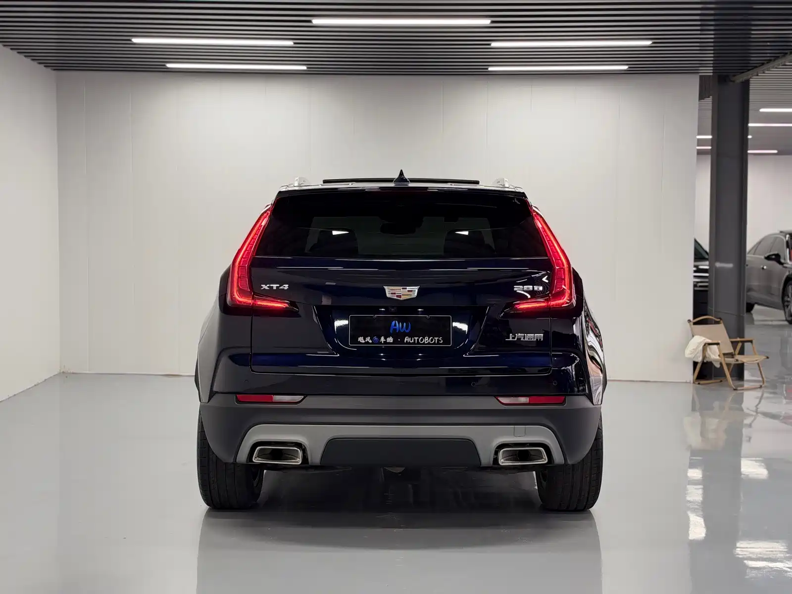 Фото 6 - Cadillac XT4