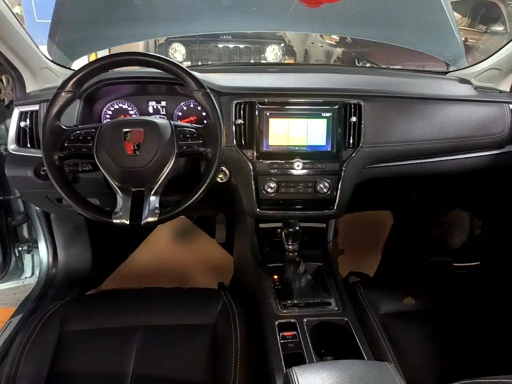 Roewe i6 2018 2018 20T Automatic Flagship Edition