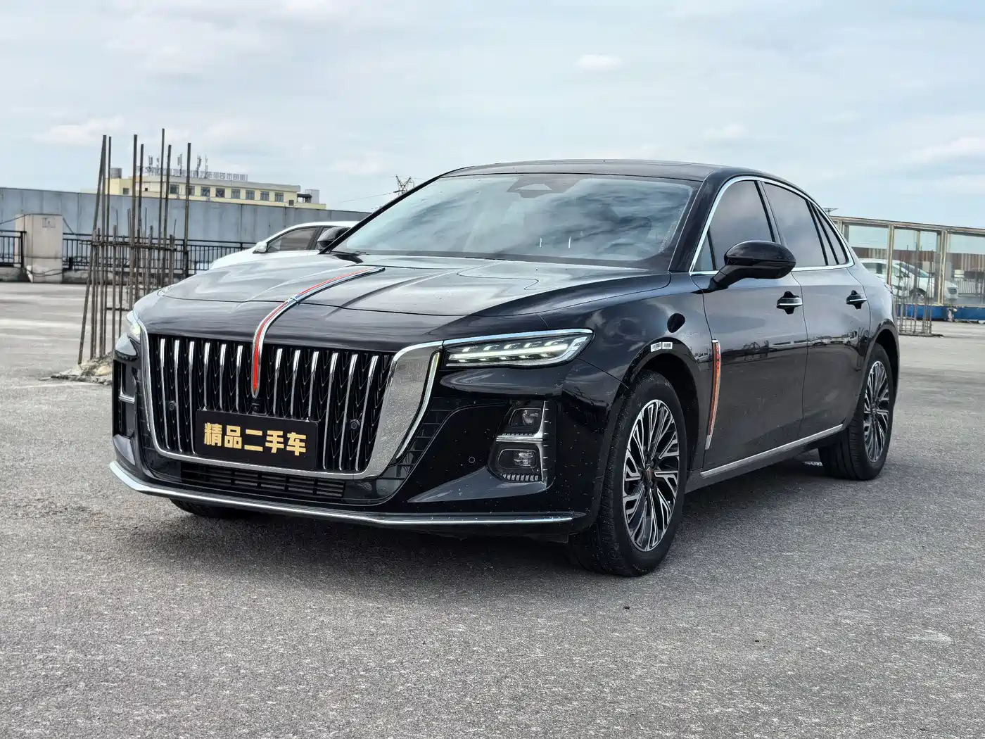 Hongqi H5 2024 2.0T Automatic Smart Connect Flag Smooth Edition фото 3