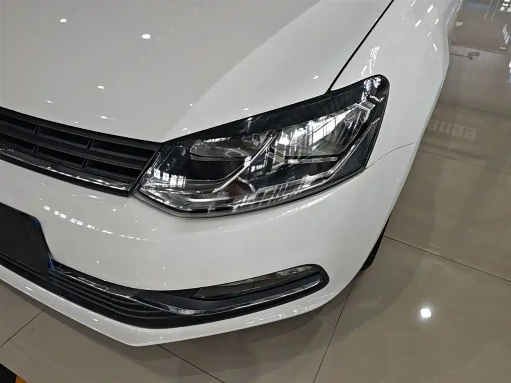 Volkswagen Polo 2018 1.5L Auto Comfort фото 24