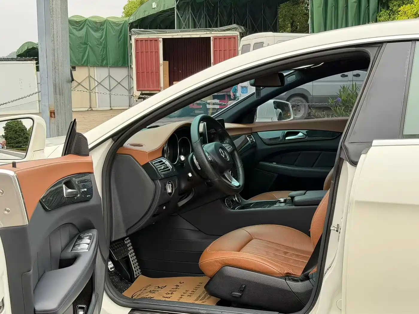 Mercedes-Benz CLS 2015 CLS 260 фото 3