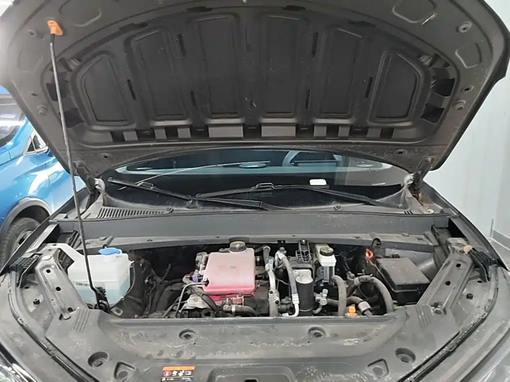 Фото 20 - Geely Galaxy Galaxy E5