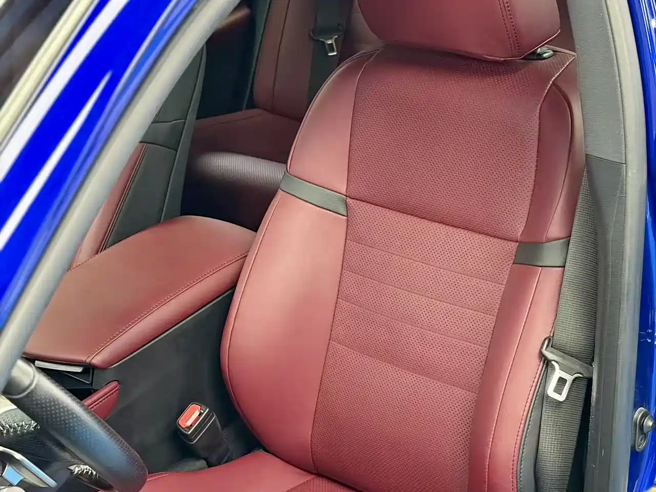 Lexus GS 2016 200t F SPORT фото 21