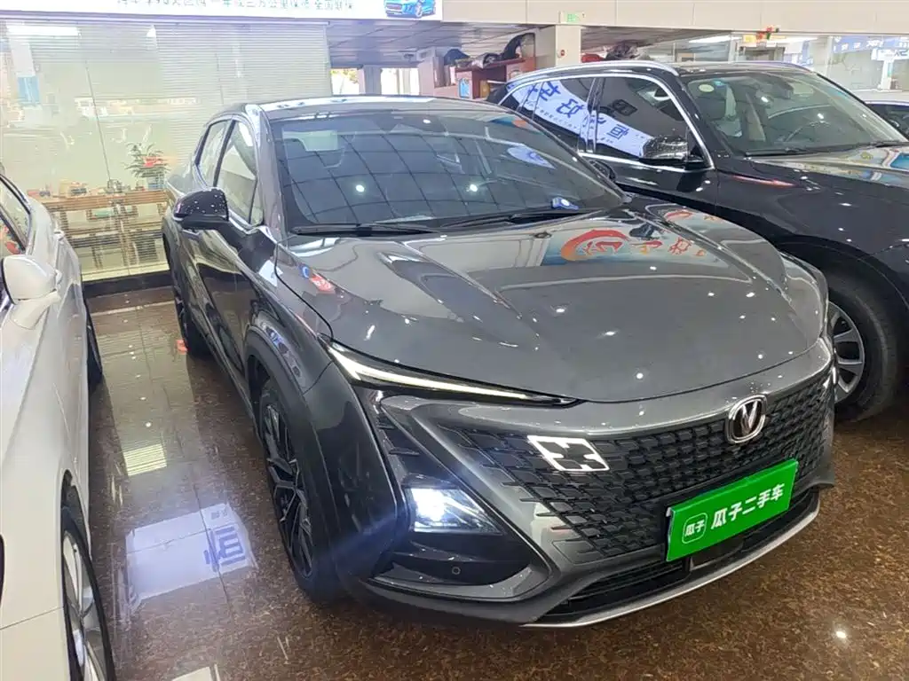 CHANGAN UNI-T