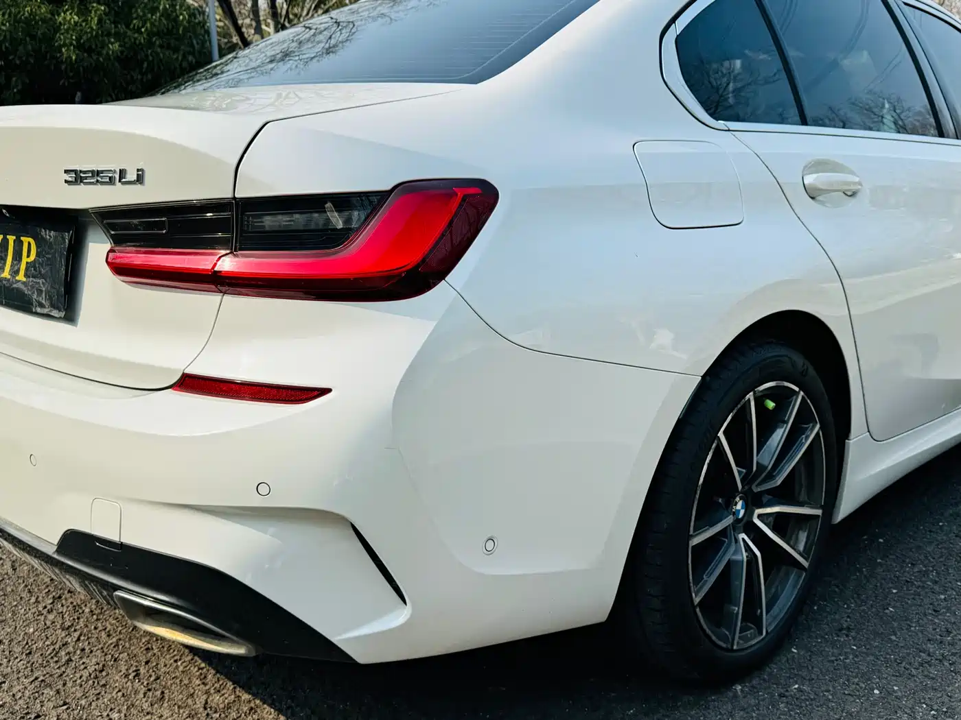 BMW 3 Series 2020 325Li M Sport Package фото 17