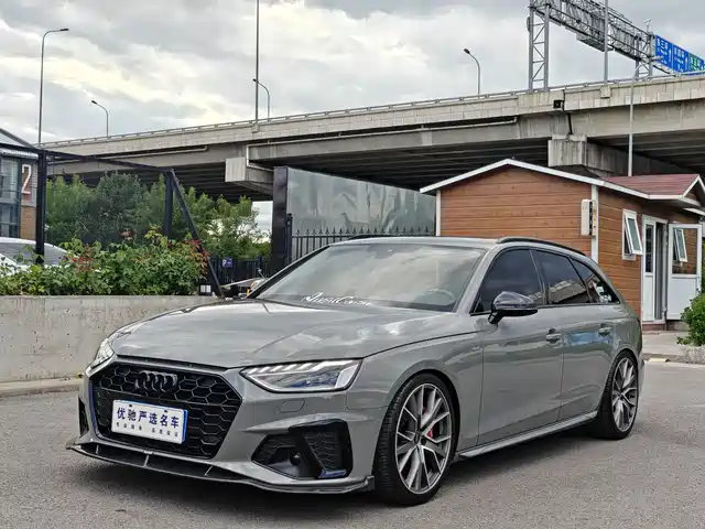 audi a4-(import)