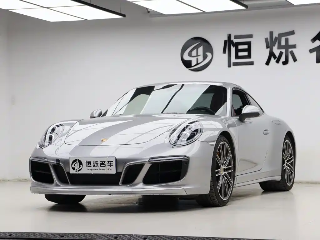 Photo 29 - Porsche 911
