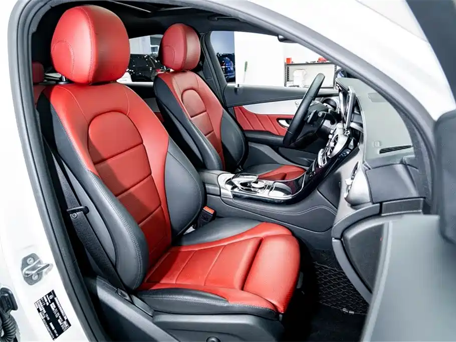 Mercedes-Benz GLC Coupe 2019 GLC 200 4MATIC Coupe SUV фото 19