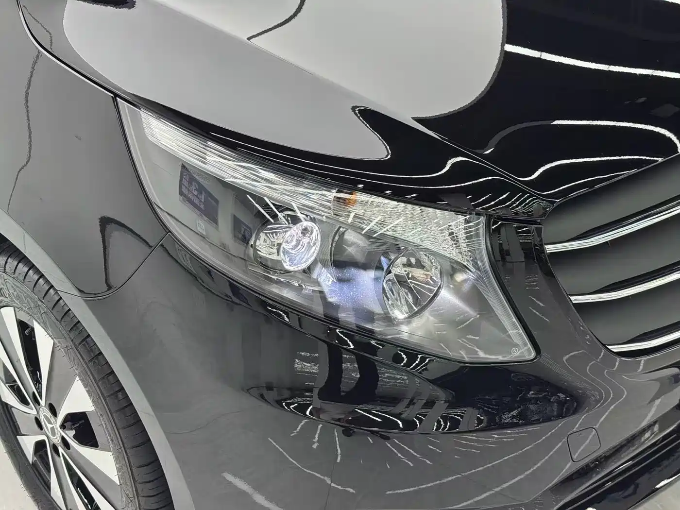 MERCEDES-BENZ VITO