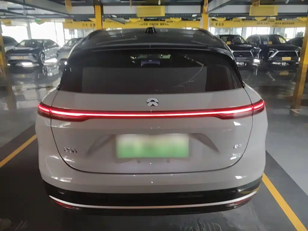 Фото 6 - NIO ES6