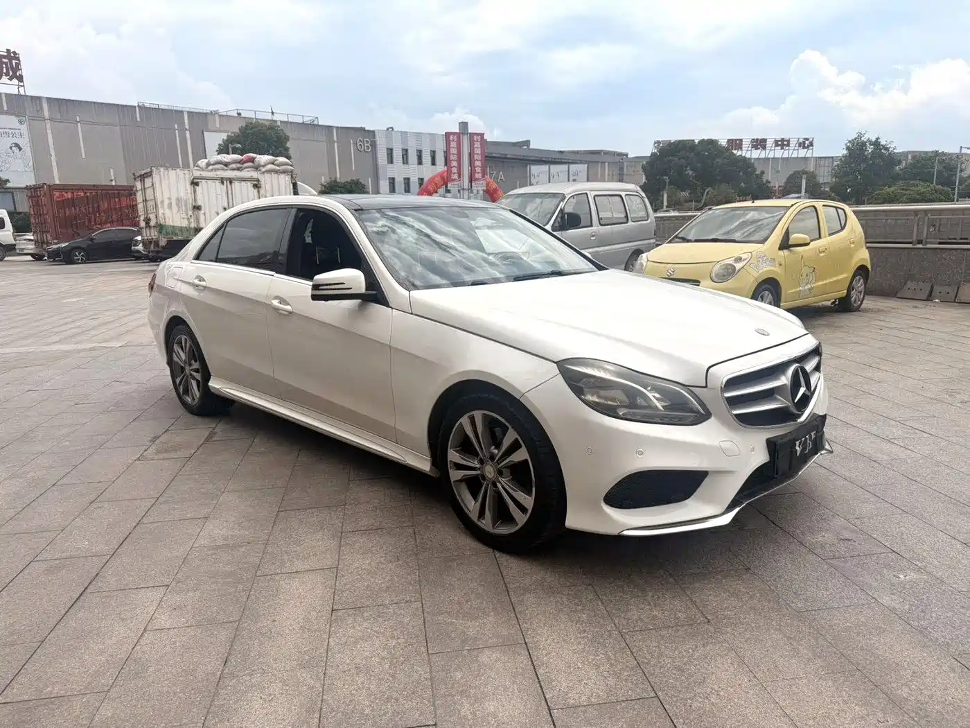 Mercedes-Benz E-Class 2015 Facelift E 260 L Sport фото 3