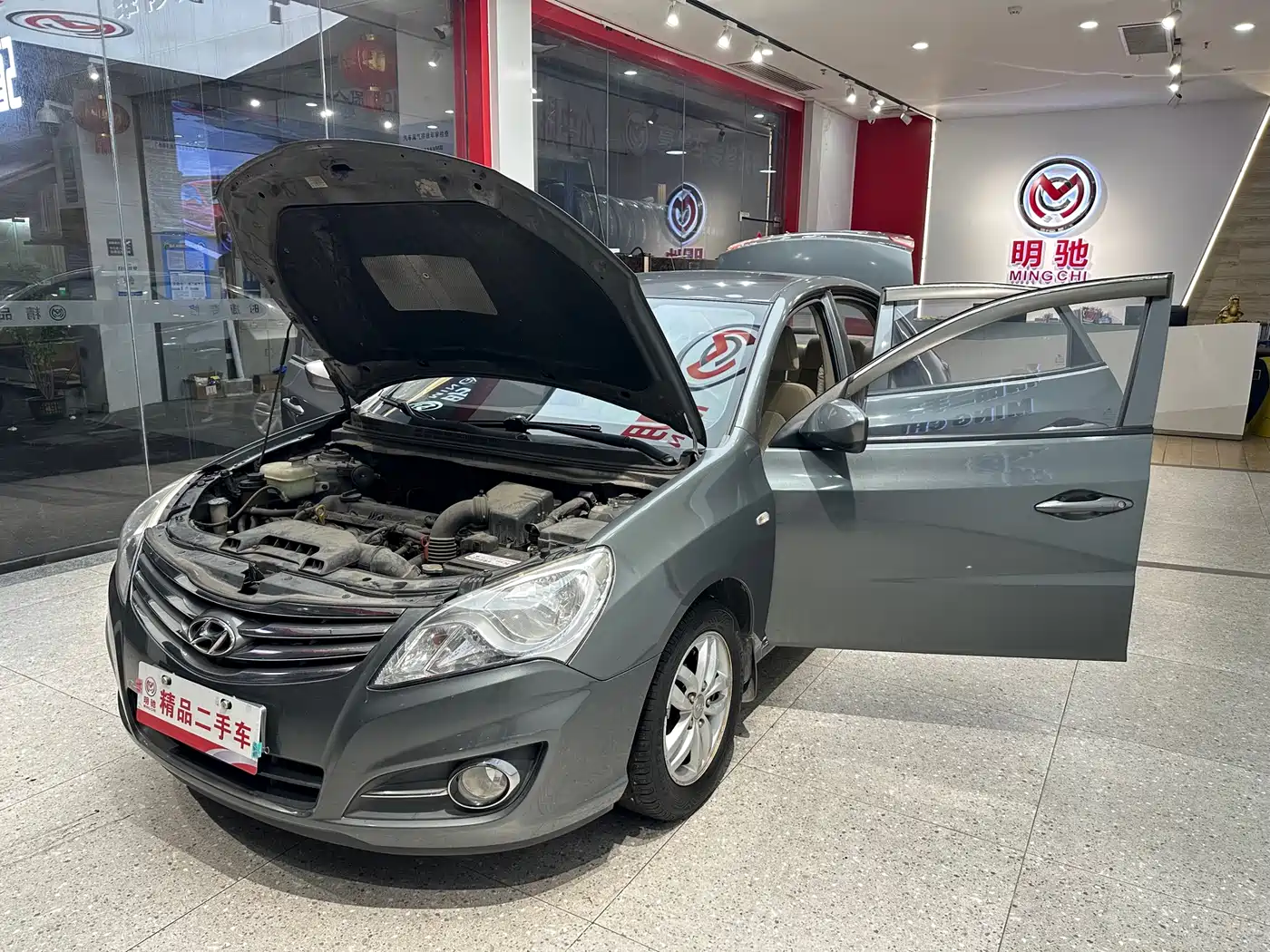 Hyundai Elantra 2011 1.6L Automatic Comfort фото 8
