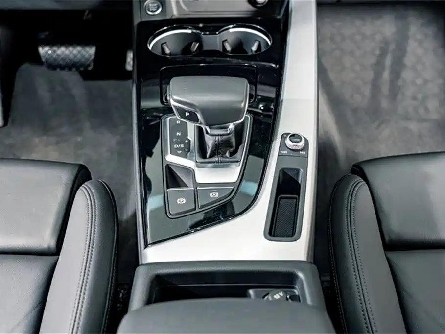 AUDI A5 (IMPORT)