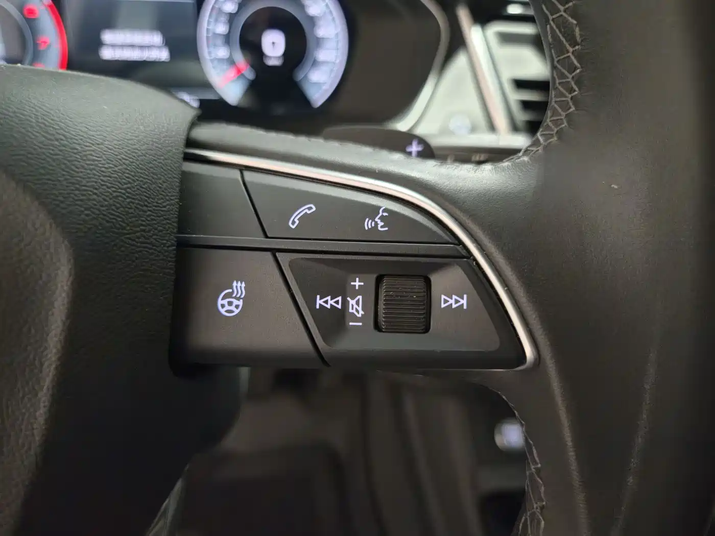 Audi Q5L 2022 40T Luxury Dynamic фото 11