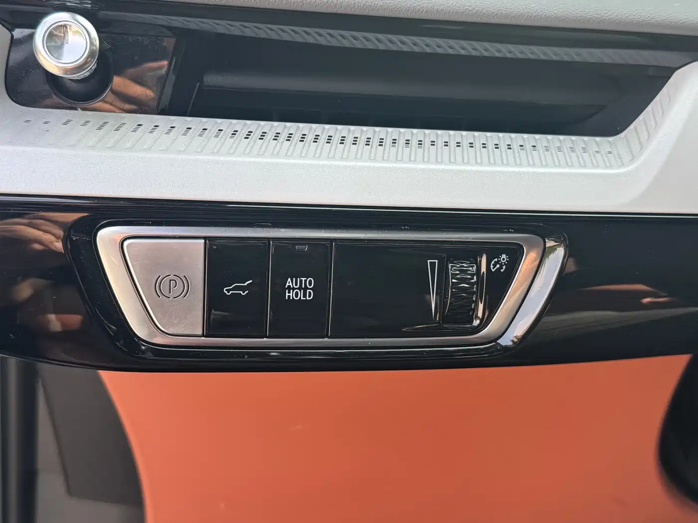 Cadillac IQ Ao Ge 2024 AWD Long Range Edition фото 18