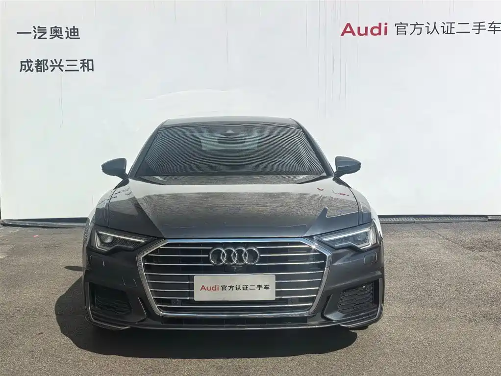 Audi A6L 2021 40 TFSI Luxury Sport фото 3