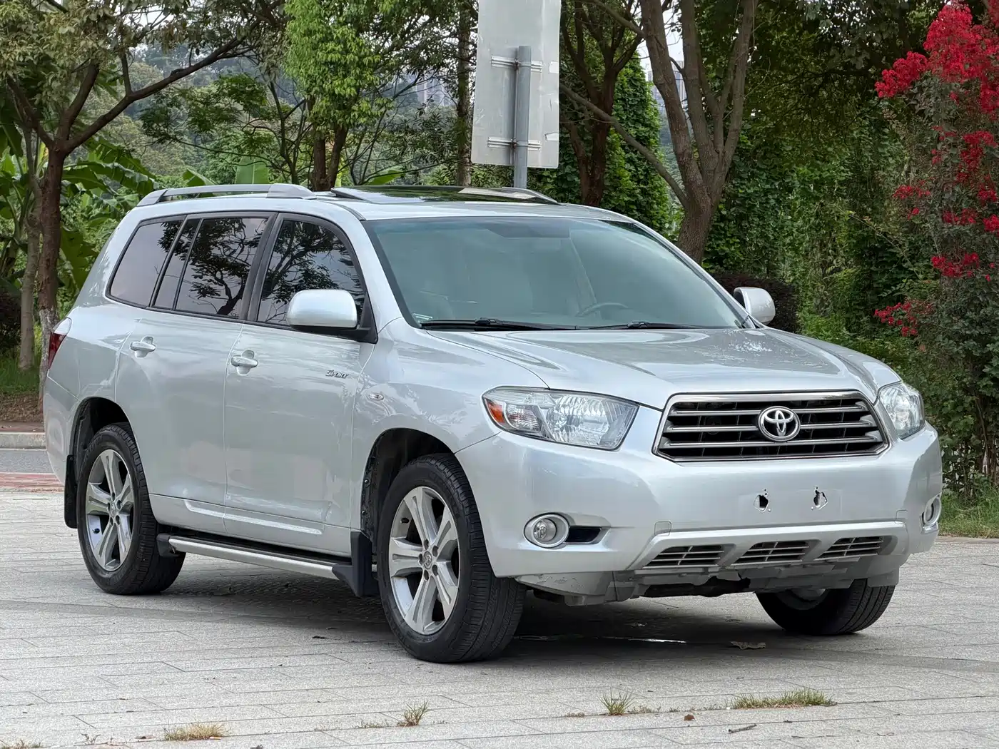 Toyota Highlander 2010 2009 3.5L 4WD 7-seater Luxury Edition