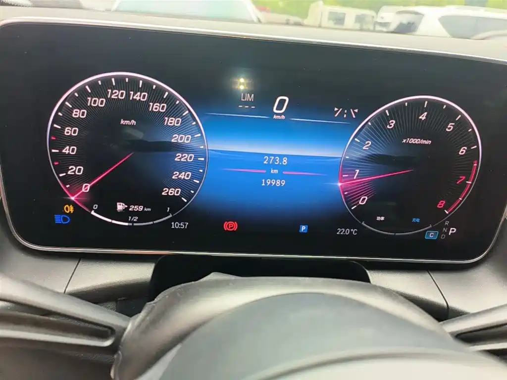 Mercedes-Benz GLC 2023 Facelift GLC 300 L 4MATIC Sport 5-Seater фото 12